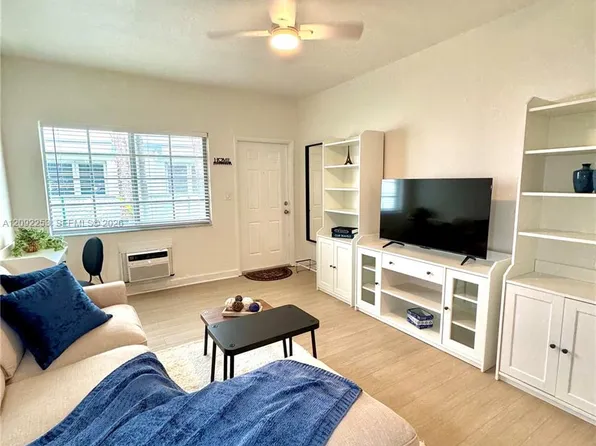 1561 Lenox Ave, Miami Beach, FL