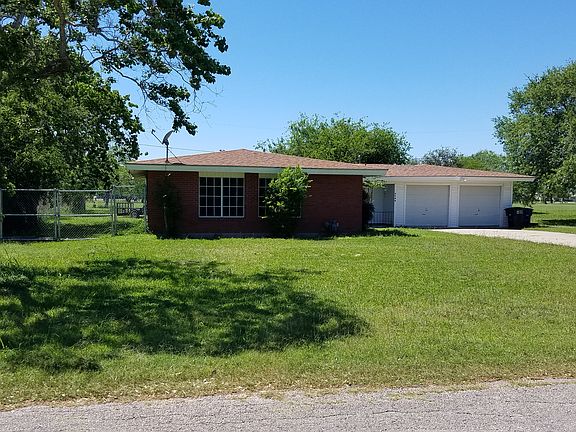 3rd image of 2740 Morrow Dr