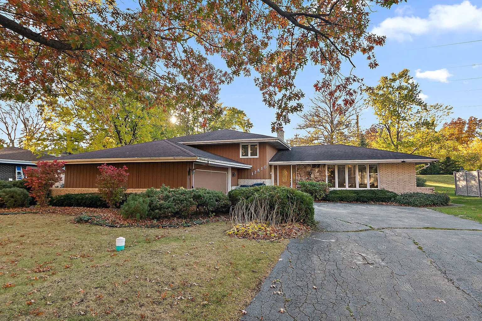 12810 S Cedar Ln photo 1