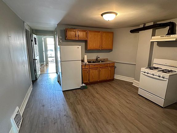 5th image of 3332 W North Ave #1