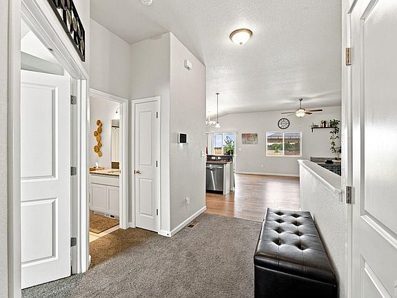 5th image of 3530 Ptarmigan Ln