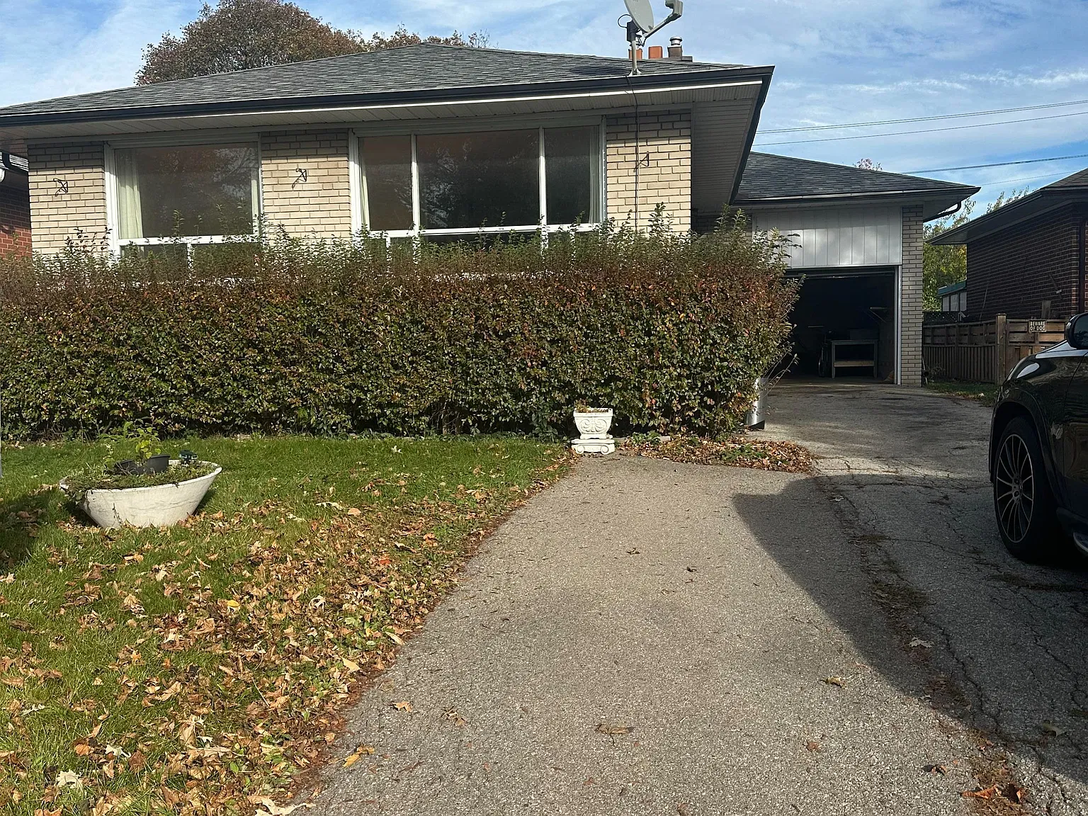 3 bed, $2,500 — Photo 1