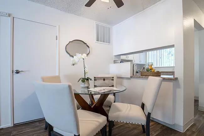 Sandpiper Cove Apartments