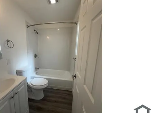 1810 E 25th St, Oakland, CA 94606