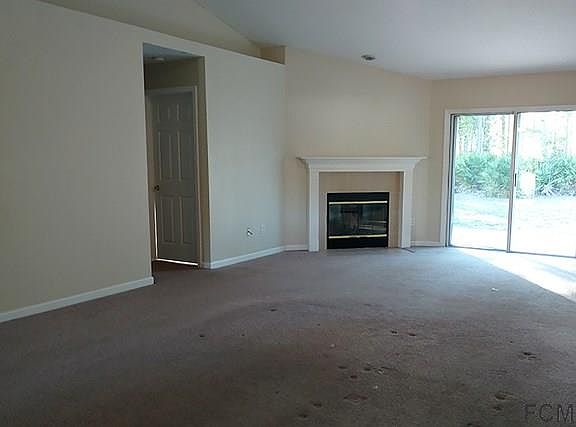 3rd image of 20 Red Clover Ln