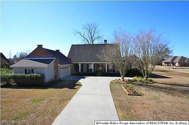 2nd image of 13522 Betti Helen Pl