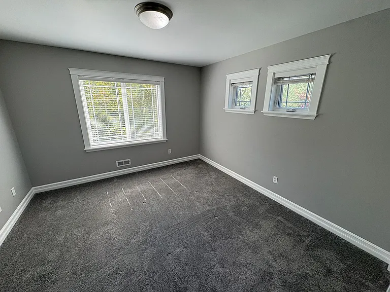 2504 Fir Crest Blvd — Photo 32