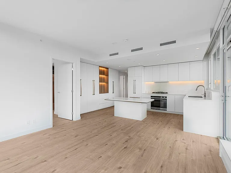 720 Farrow St #1405 — Photo 12