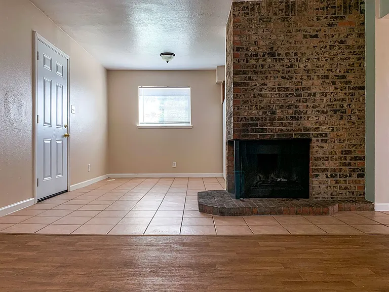 2 Bedroom Fourplex with Fireplace — Photo 9