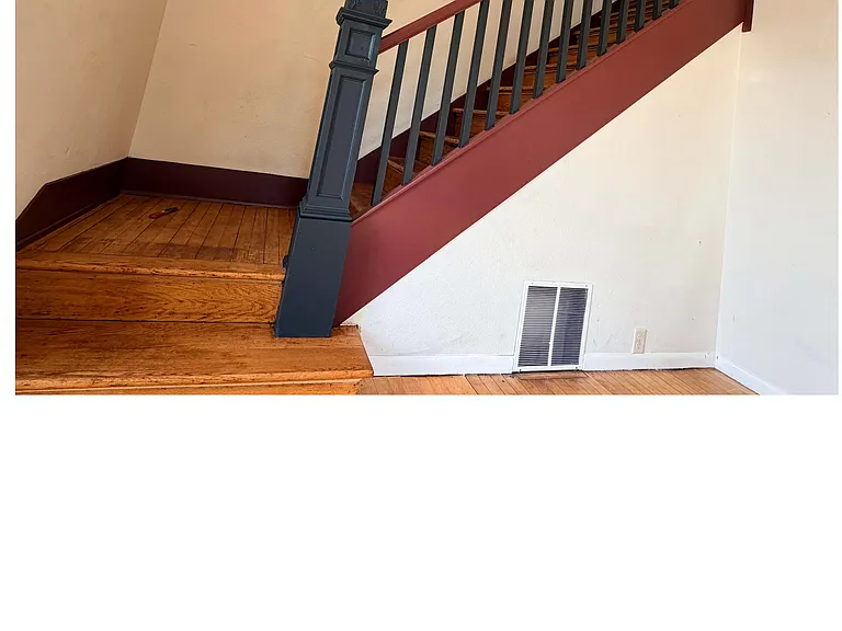 701 Gray St — Photo 8