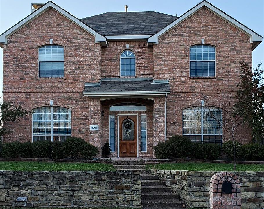 1st image of 1701 Hollow Creek Ct