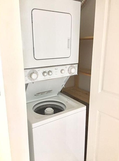 1st image of 12327 Roosevelt Way NE #A405