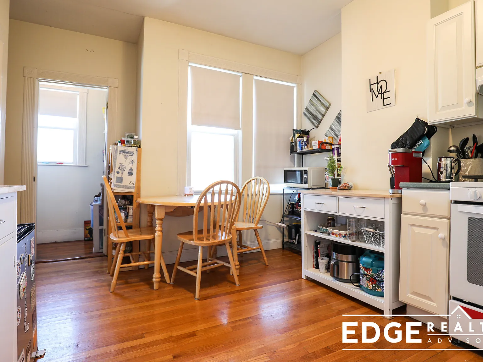 3 bed, 1.0 bath, $3,000 — Photo 2