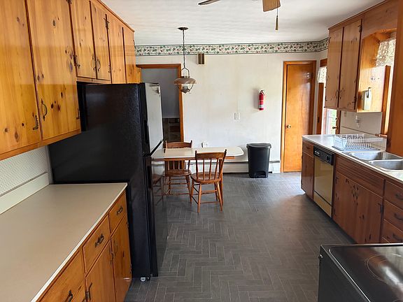 4th image of 115 Oakmont Rd