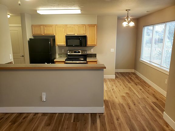 Kitchen and dining nook