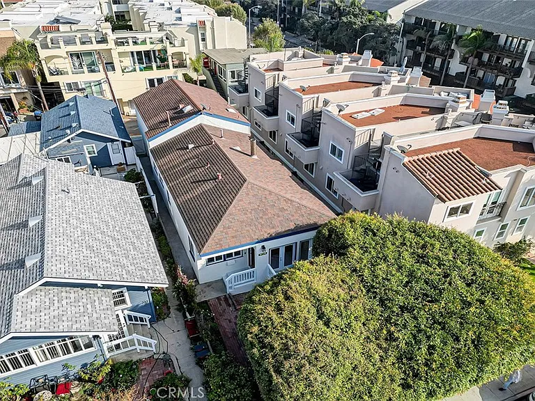 216 Monterey Blvd — Photo 39