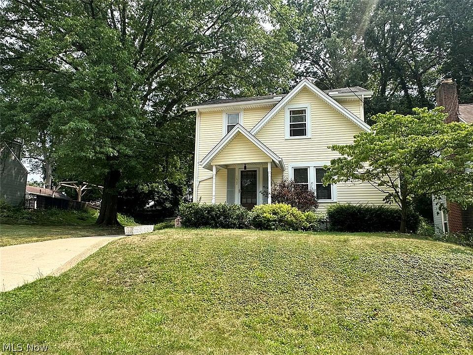 1st image of 1628 17th St NW