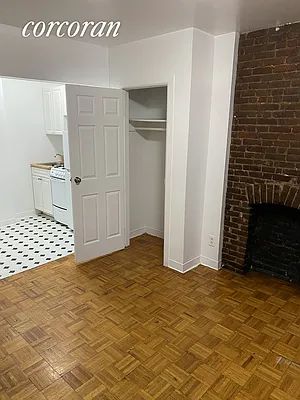 Rented by Corcoran | media 23