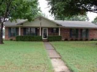 2915 Riverbend Dr, Fort Smith, AR 72903