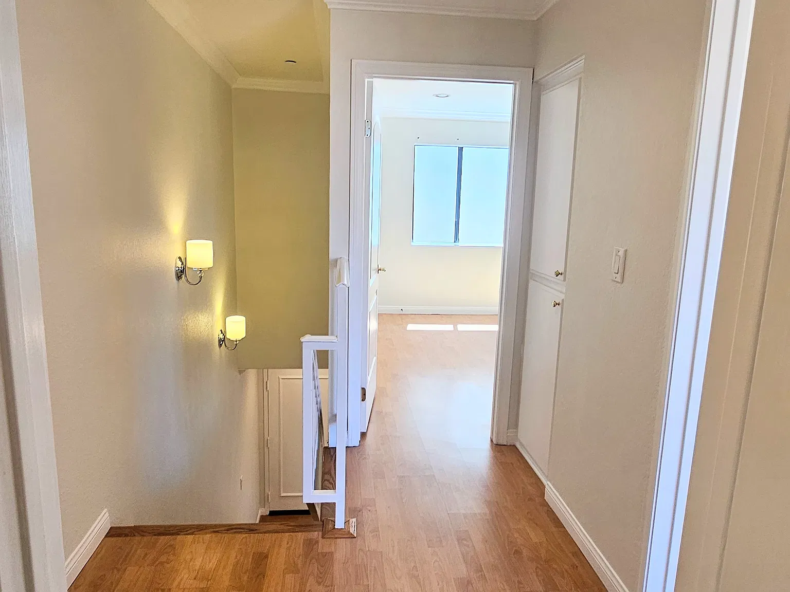 2 bed, 1.5 bath, 960 sqft, $2,995 — Photo 4