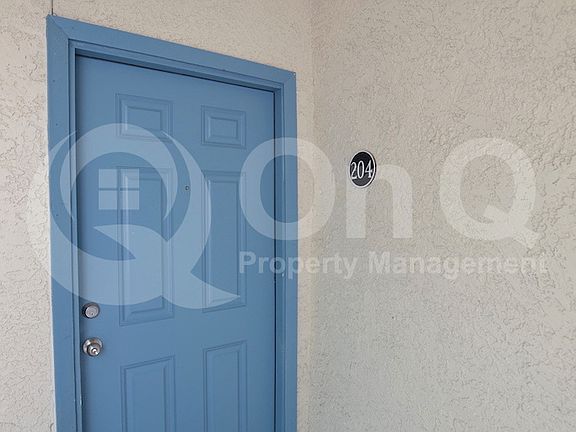 2nd image of 4308 N Longview Ave APT 204