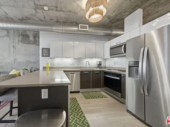 645 W 9th St APT 406, Los Angeles, CA 90015