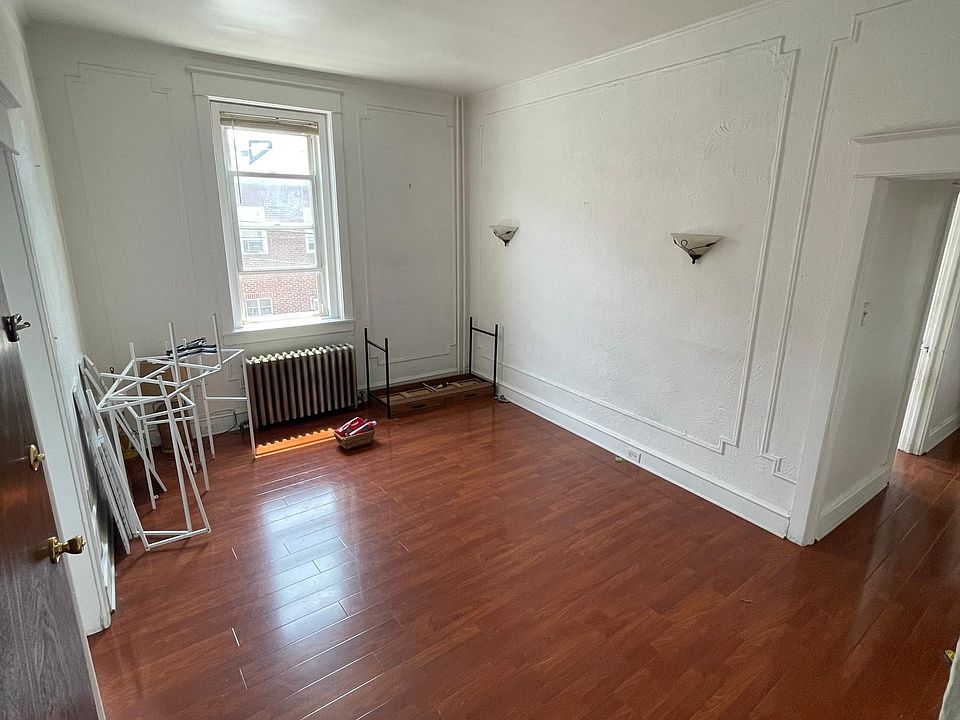 1st image of 1539 E Moyamensing Ave #2
