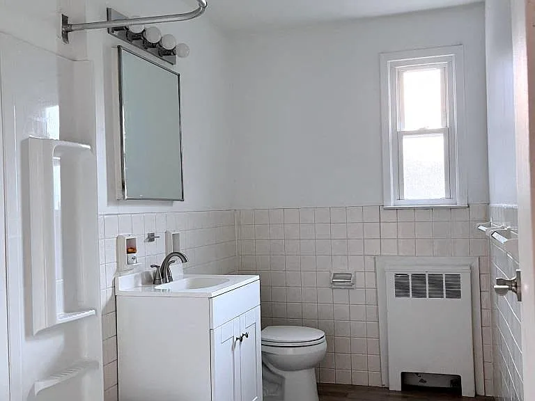 Riverhill Apartments — Photo 37
