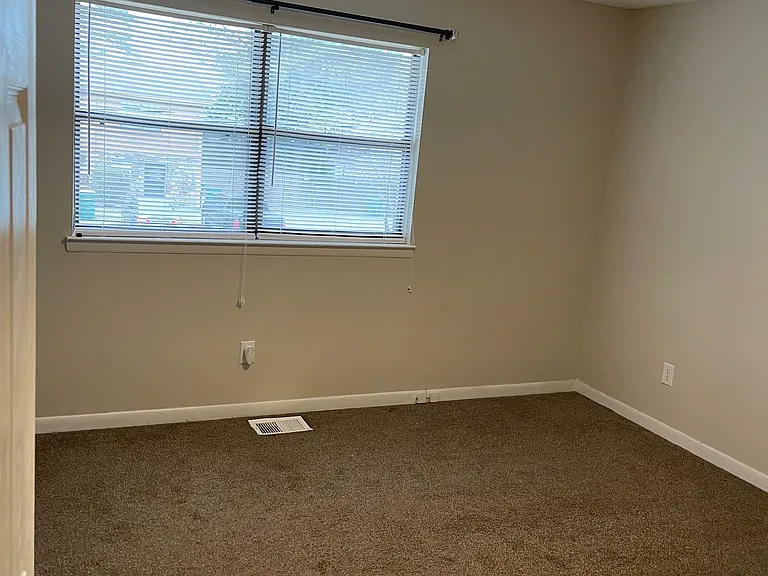 504B Landview Dr #504B — Photo 6
