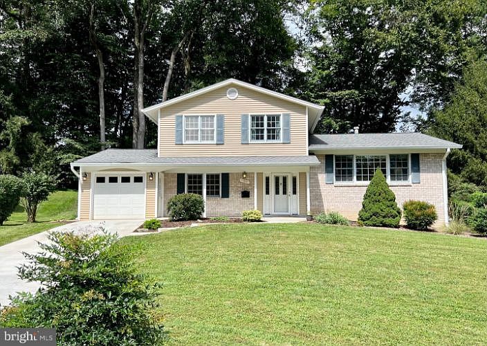 1st image of 13607 Crispin Way
