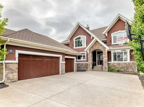 96 N Cranarch Hts SE, Calgary, AB T3M 0V6