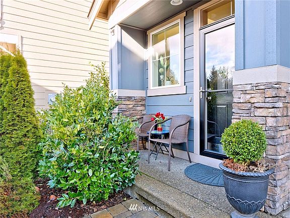 2nd image of 1713 98th Ave SE #42