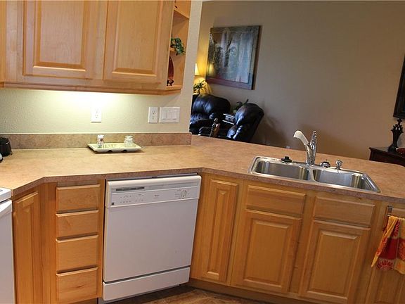 4th image of 21032 Picasso Ct #202