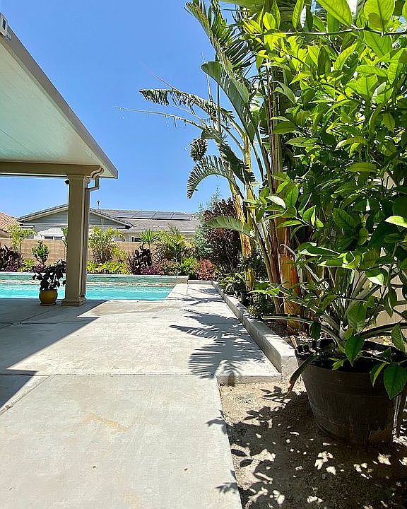 2nd image of 14262 Harvest Valley Ave