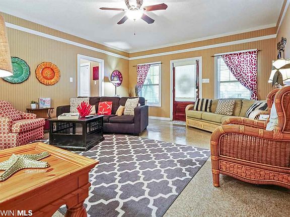 5th image of 7894 Riverwood Dr