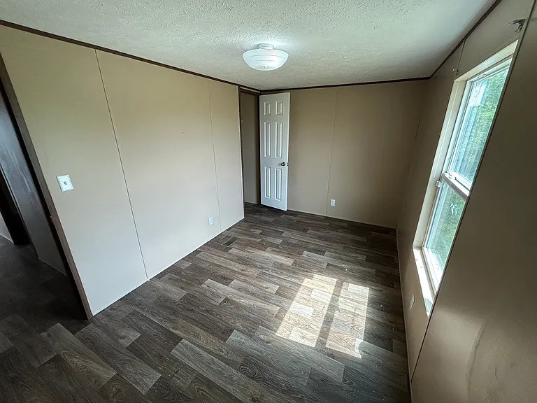 1521 Bunnys Dr — Photo 12