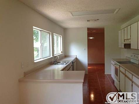 5th image of 4530 Stradford Pl