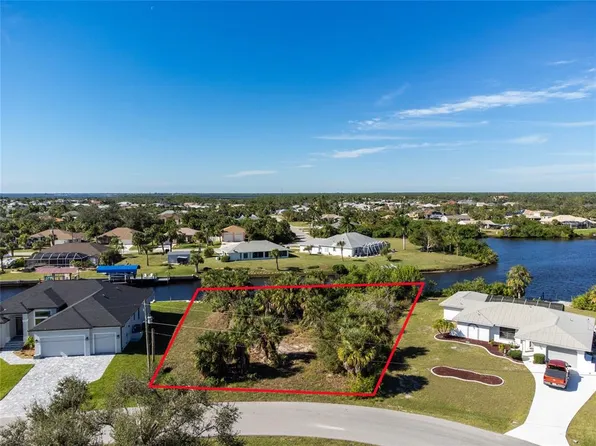 17306 Gulfspray Cir #37, Pt Charlotte, FL 33948