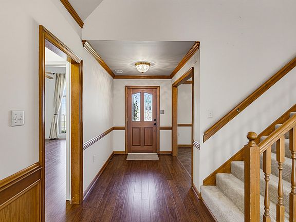 2nd image of 500 Sanga Cir E