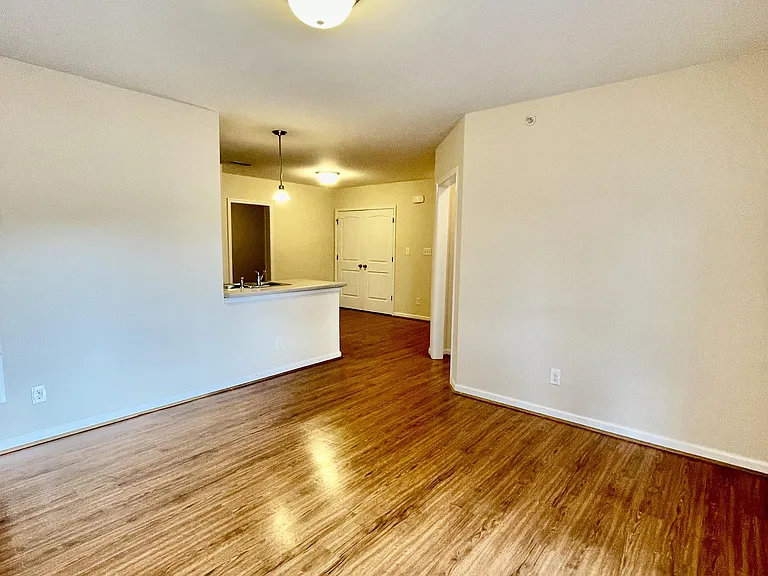 101 Colonnade St #305 — Photo 6