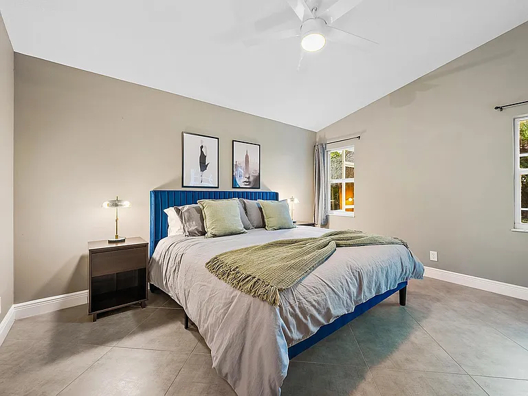 15129 Harriet Ave — Photo 14