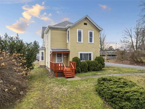 1617 W 9th St, Beaver Falls, PA 15010