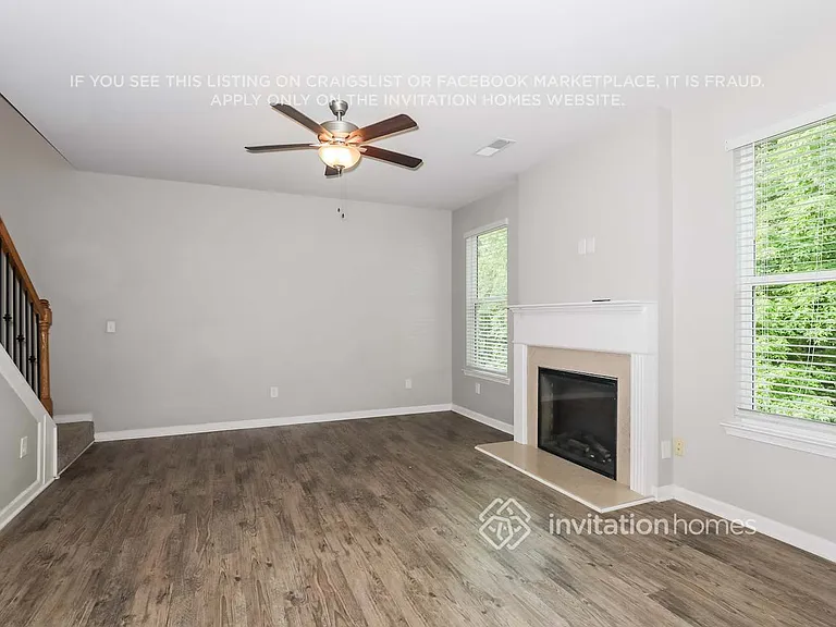 312 Stallings Dr — Photo 6