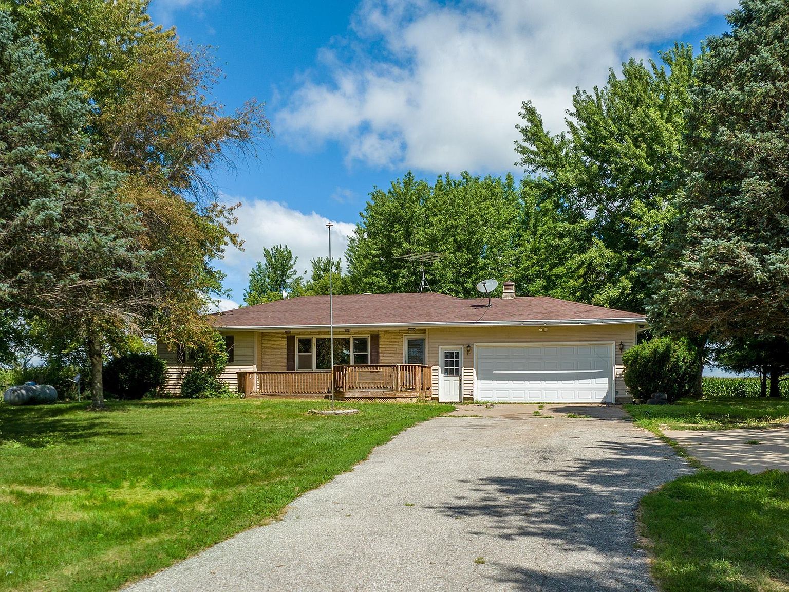 27511 120th St, Parkersburg, IA 50665 Zillow