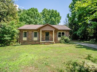 110 Book Ct, Statesville, NC 28677