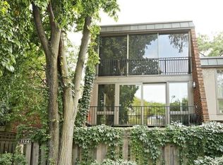 2134 N Lincoln Ave #2, Chicago, IL 60614