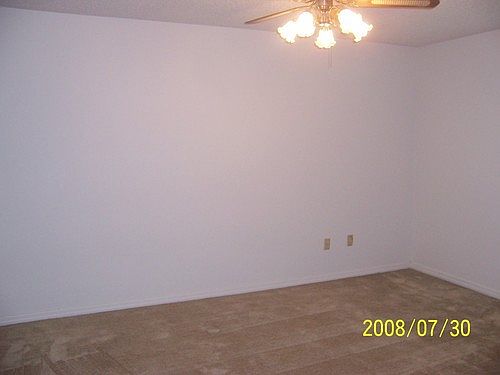 5th image of 113 Ludlow Dr