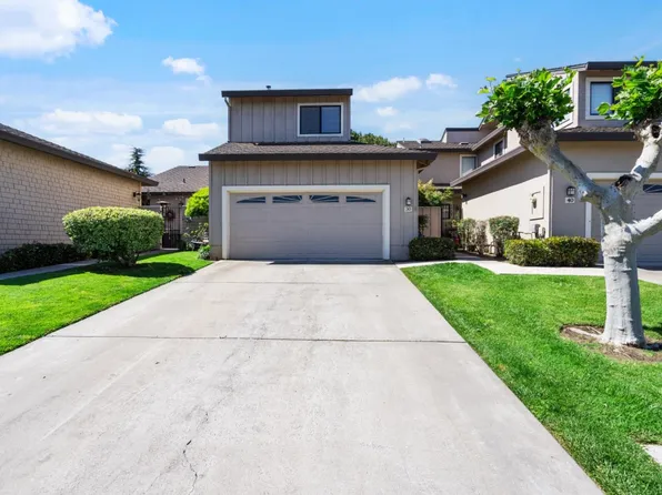 30 Joes Ln, Hollister, CA 95023