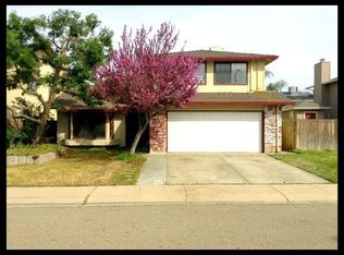 1210 Countryside Ln, Manteca, CA 95337