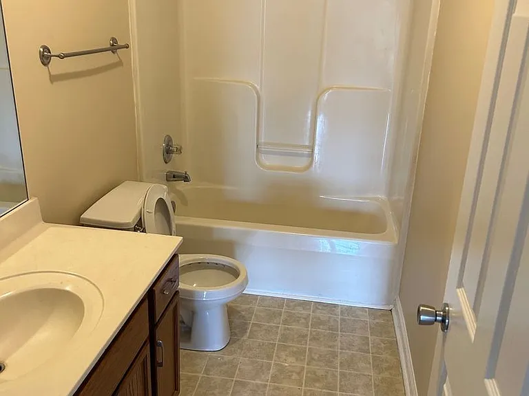 3839 Jockey Dr — Photo 10